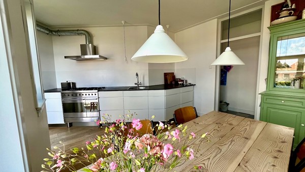 Medium property photo - Vondelstraat, 2513 EW The Hague